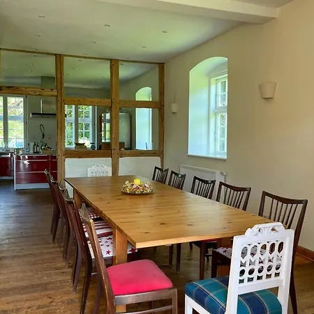 Historic Farm With Space For Large Groups