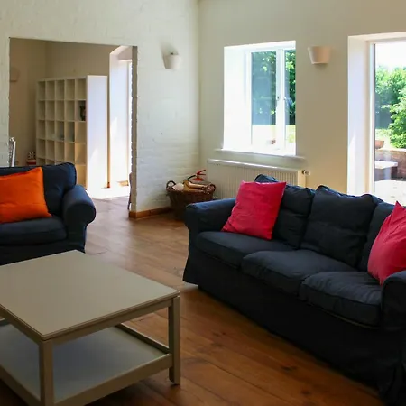 Historic Farm With Space For Large Groups *