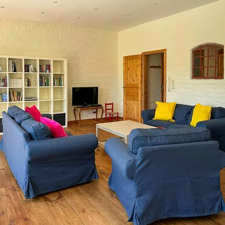 Сasa de vacaciones Historic Farm With Space For Large Groups Wangels