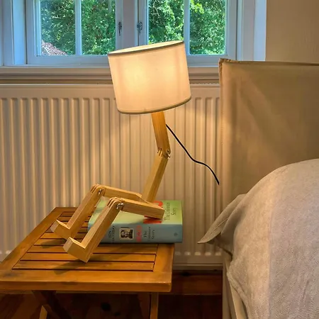 Historic Farm With Space For Large Groups Сasa de vacaciones *