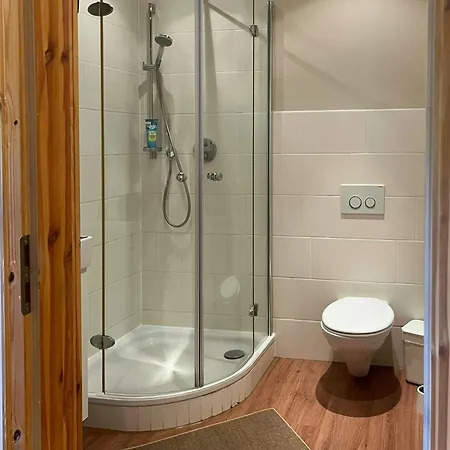 Historic Farm With Space For Large Groups Сasa de vacaciones Wangels