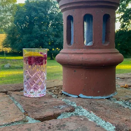 Historic Farm With Space For Large Groups *