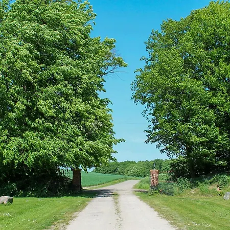 Historic Farm With Space For Large Groups Сasa de vacaciones