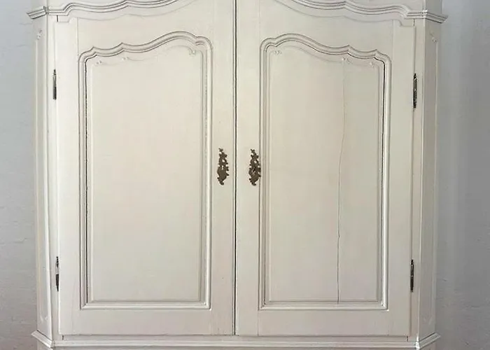 Дом отдыха Historic Farm With Space For Large Groups