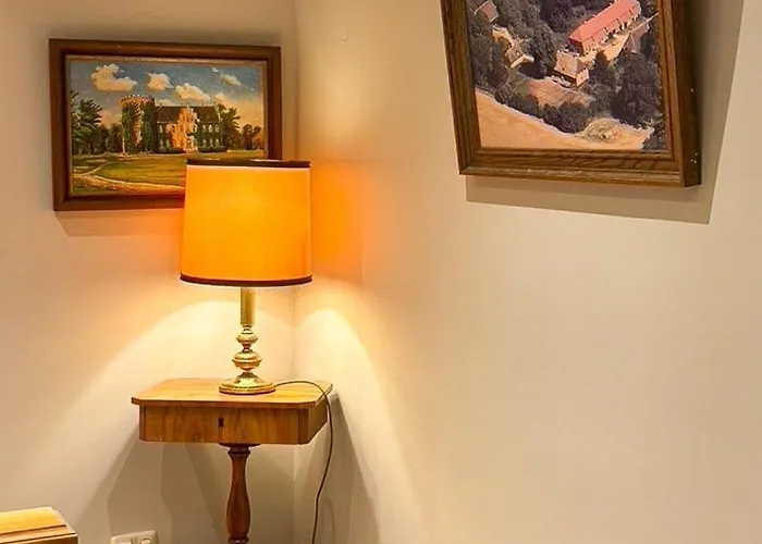 Historic Farm With Space For Large Groups Дом отдыха *