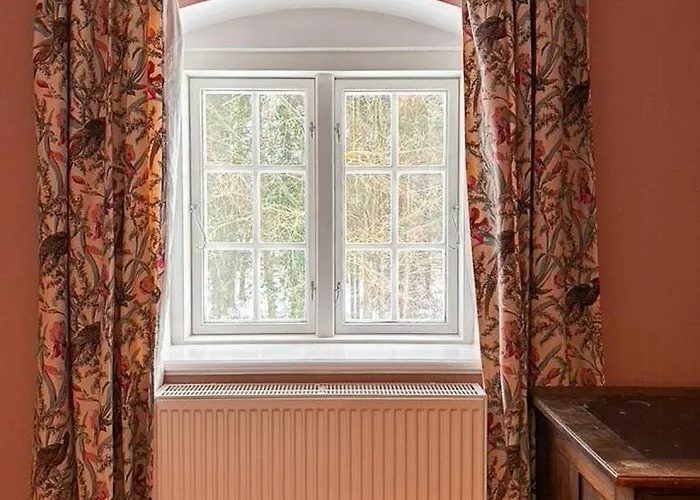 Дом отдыха Historic Farm With Space For Large Groups Wangels