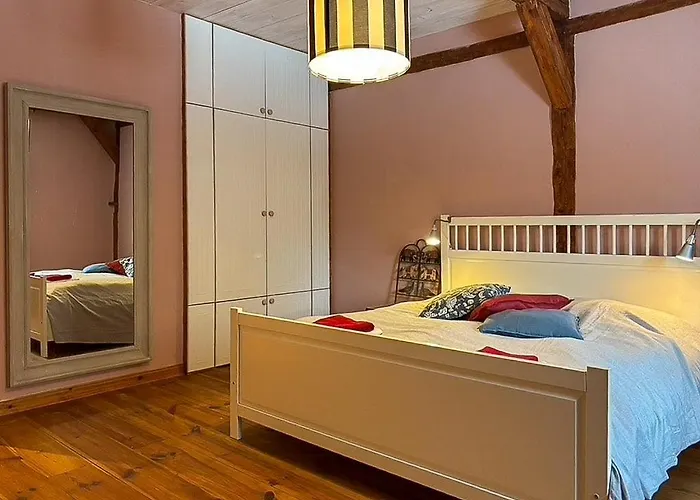 Historic Farm With Space For Large Groups Wangels